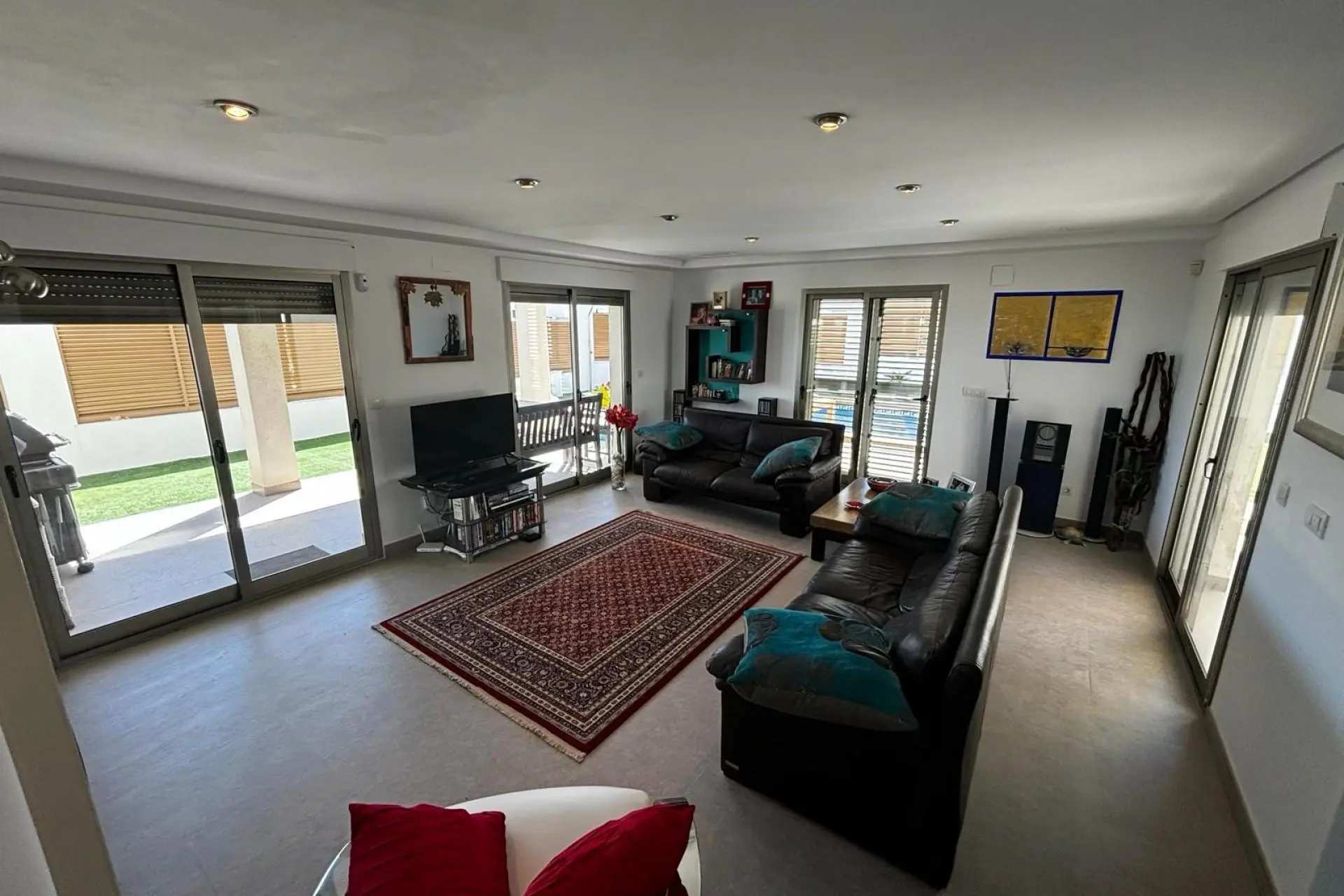 Villa 167 M² In Cox, Spain – Mediter Real Estate