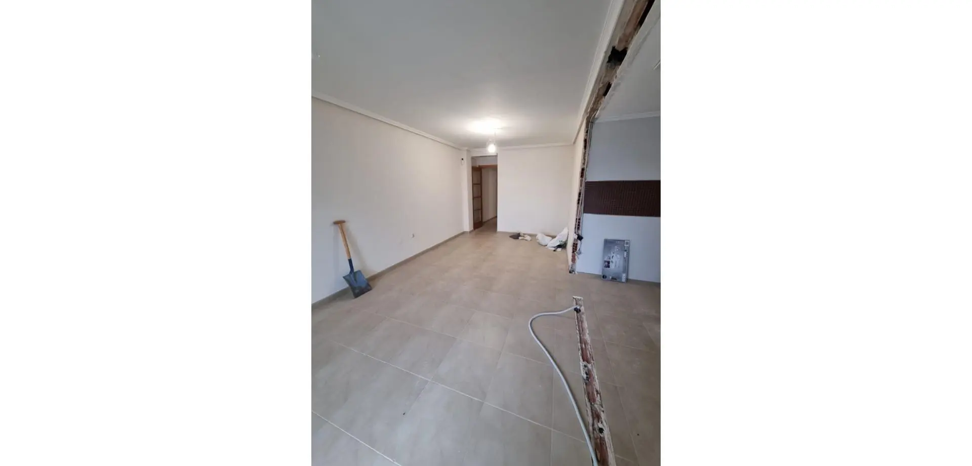 Apartment Of 90 M² In Torrevieja, Spain