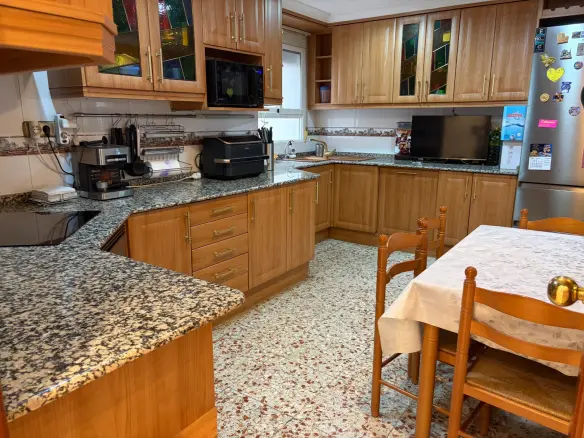 Flat Of 108 M² With Balcony In Elche