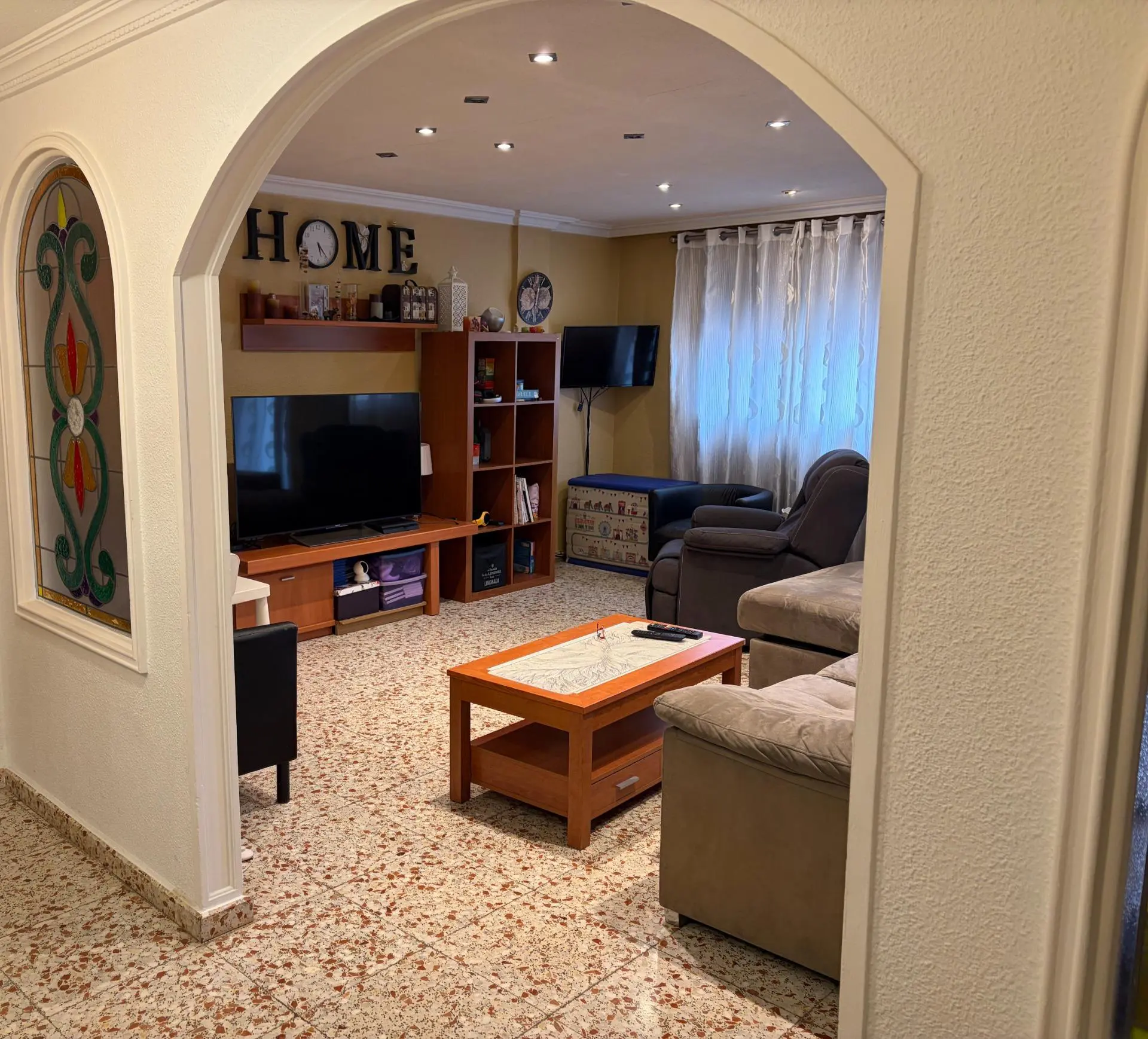 Flat Of 108 M² With Balcony In Elche