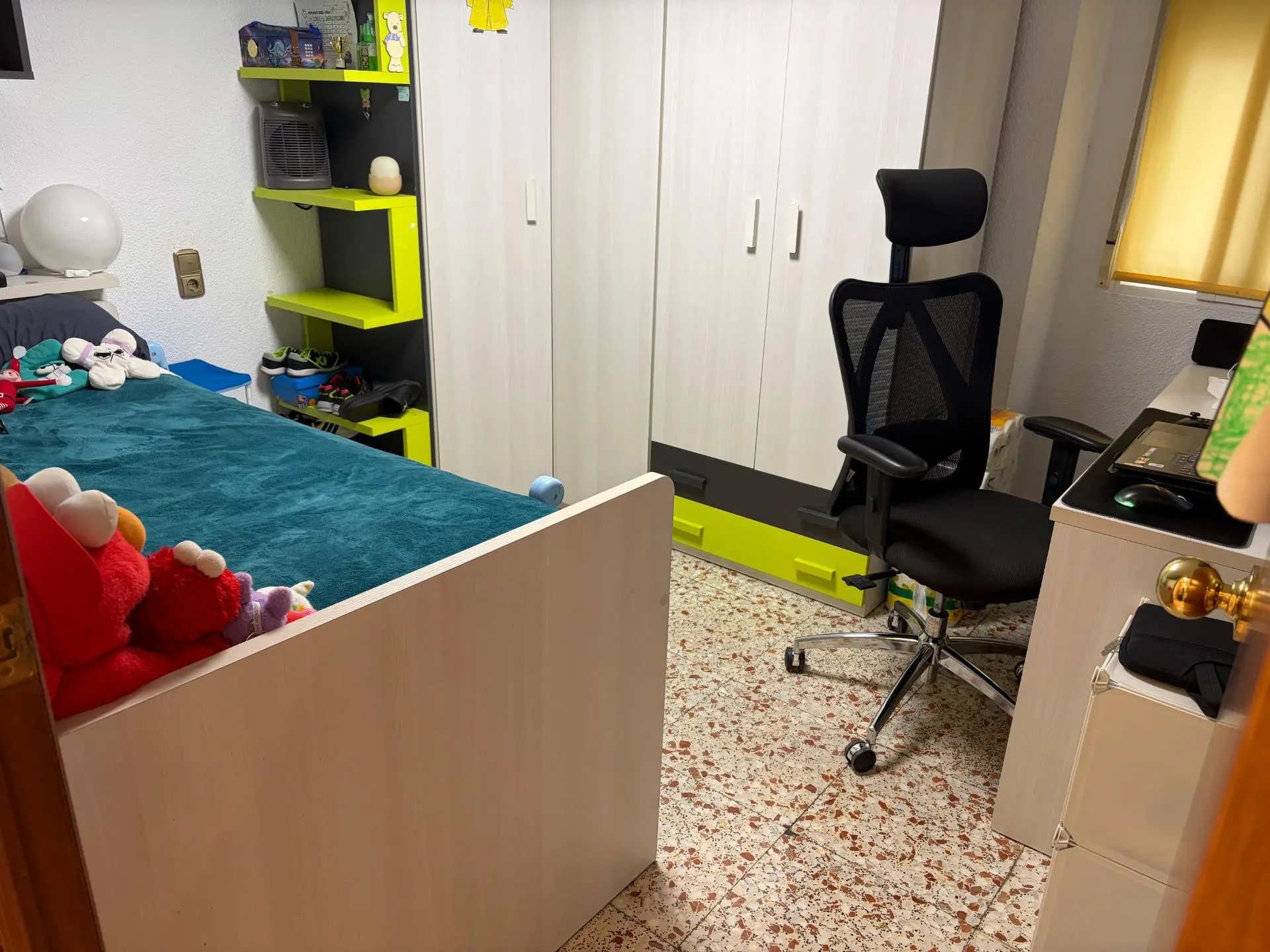 Flat Of 108 M² With Balcony In Elche