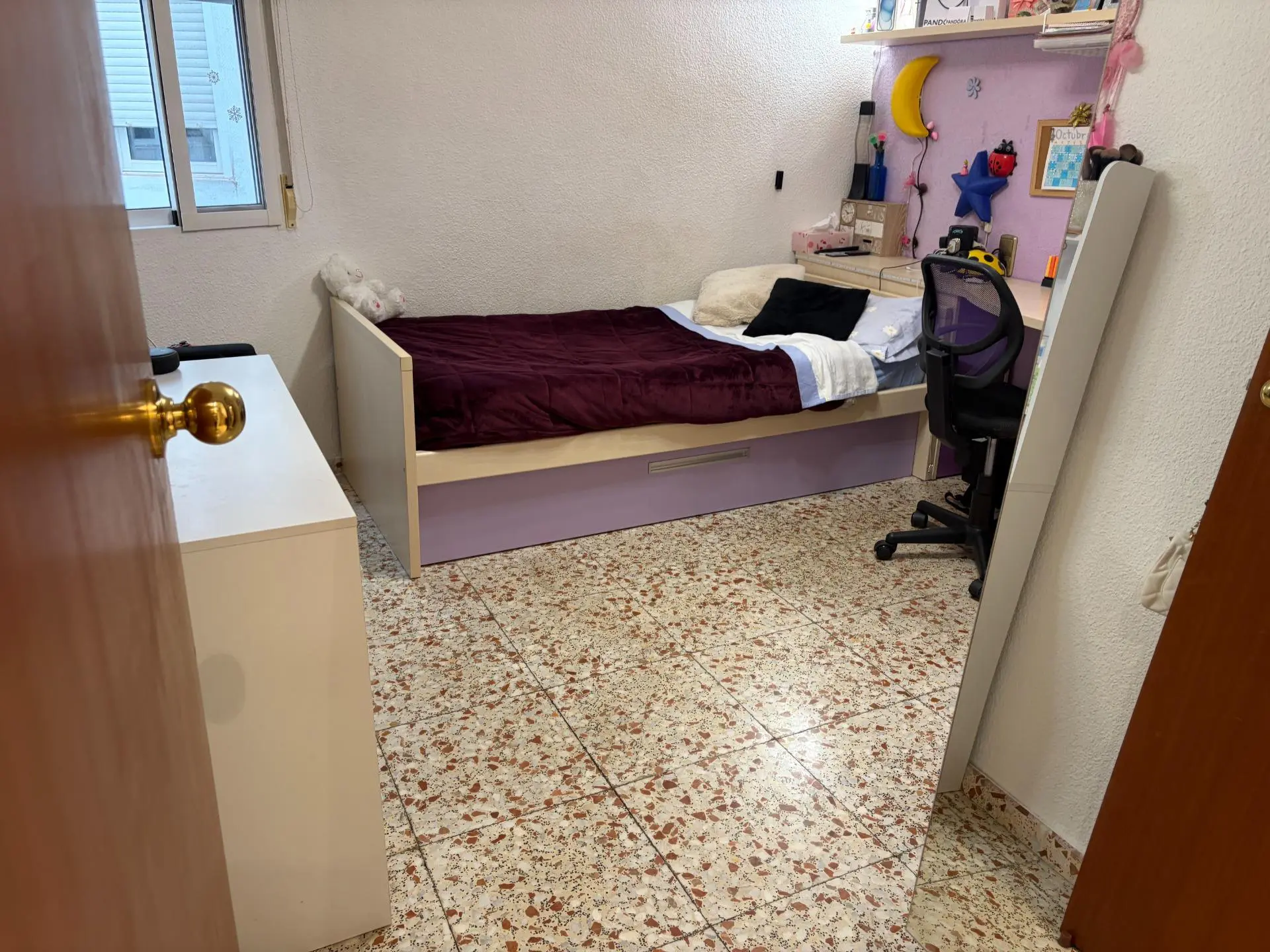 Flat Of 108 M² With Balcony In Elche