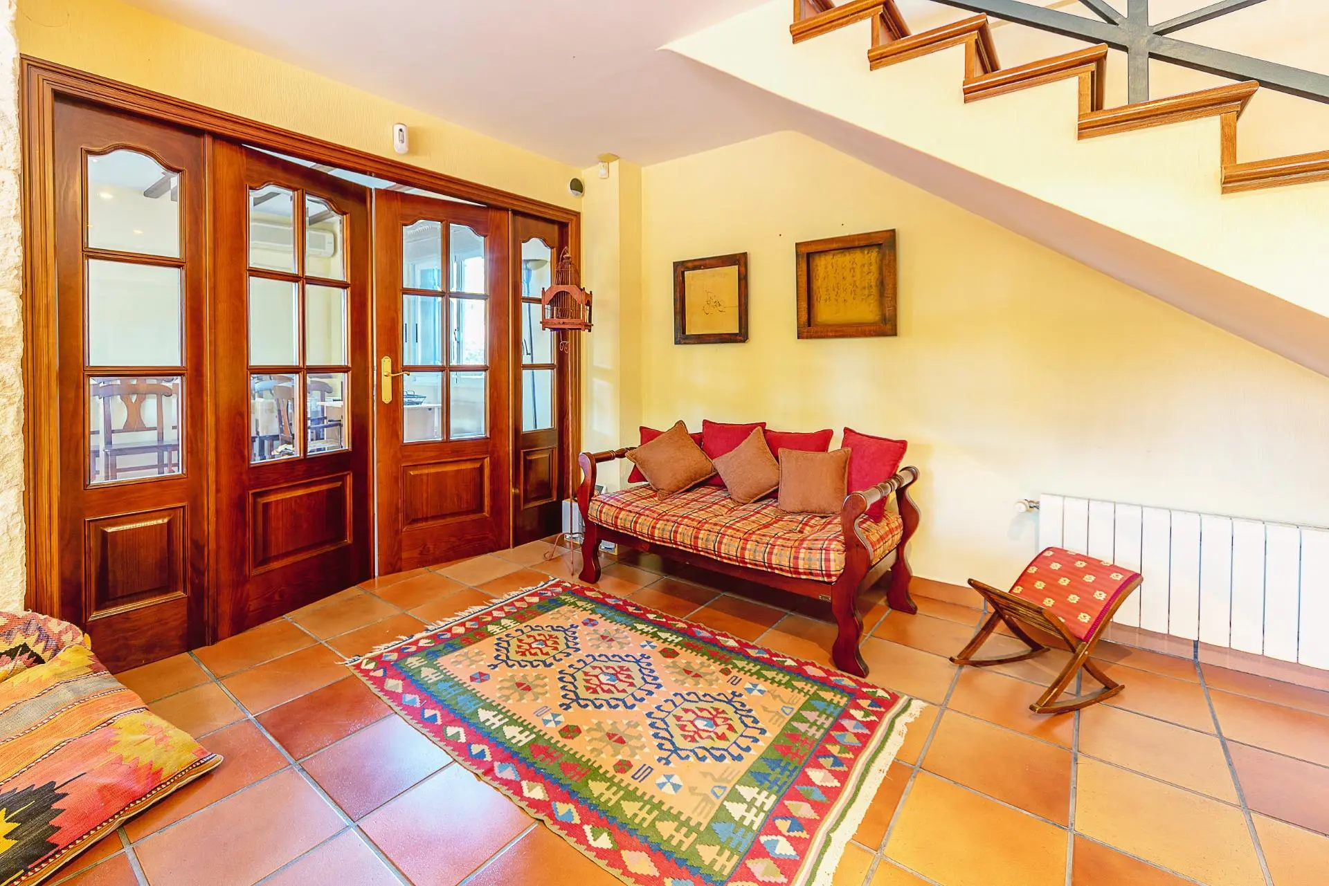 Villa 342 M² In Elda, SpainTitle: 4-bed Villa In Elda, Spain With Spacious Design