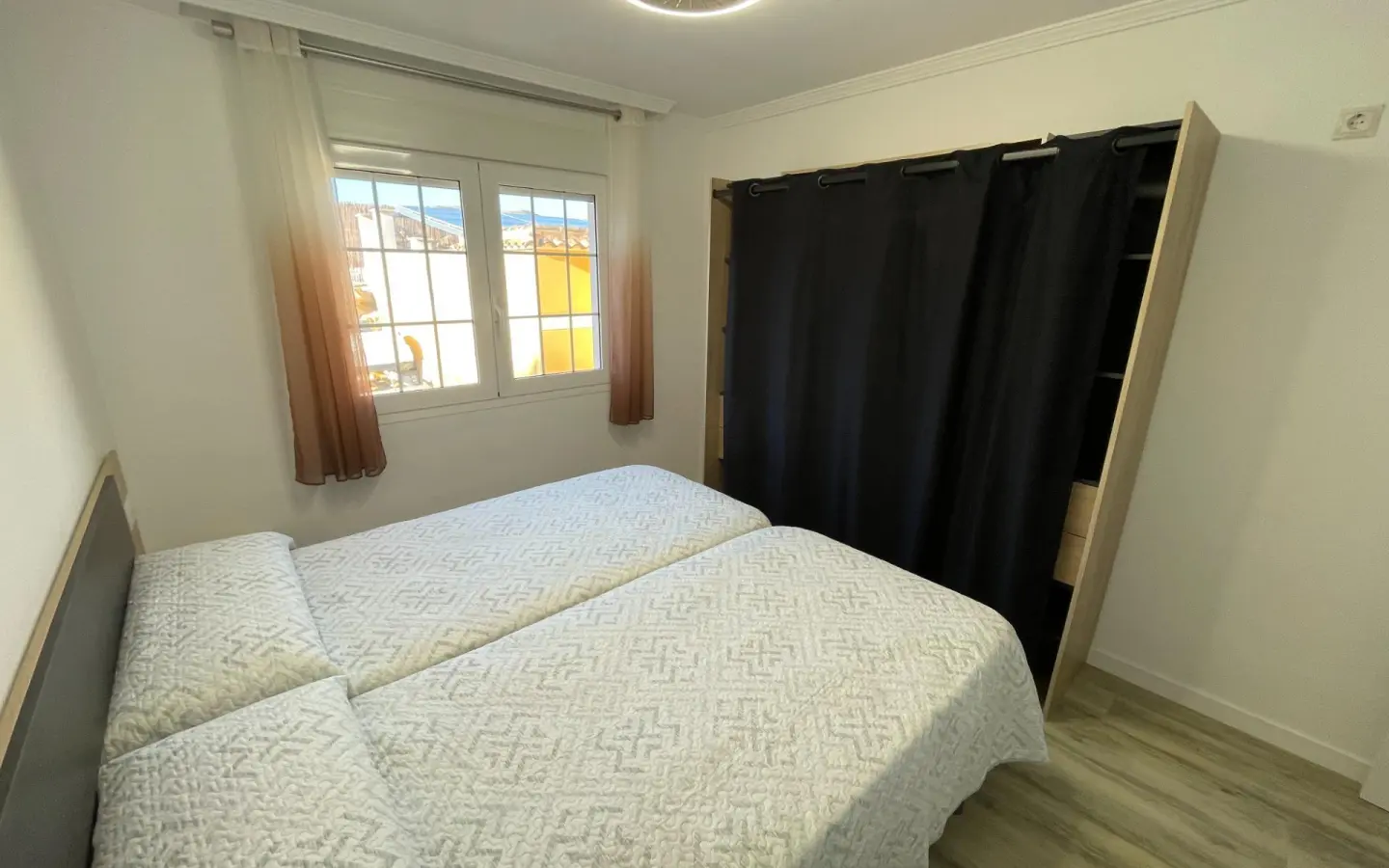 Villa Of 427 M² In El Campello, Spain