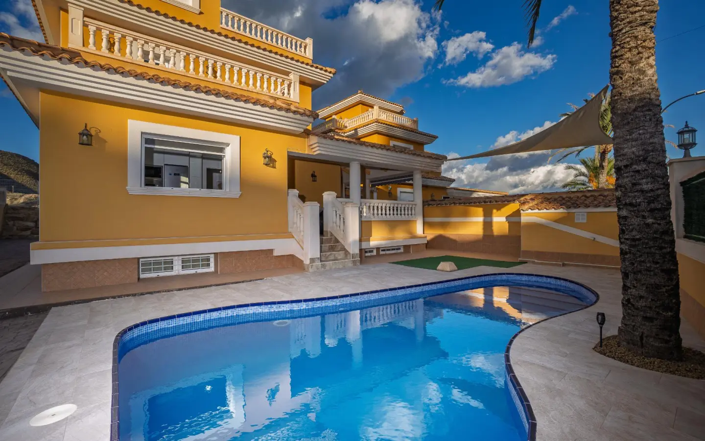 Villa Of 427 M² In El Campello, Spain
