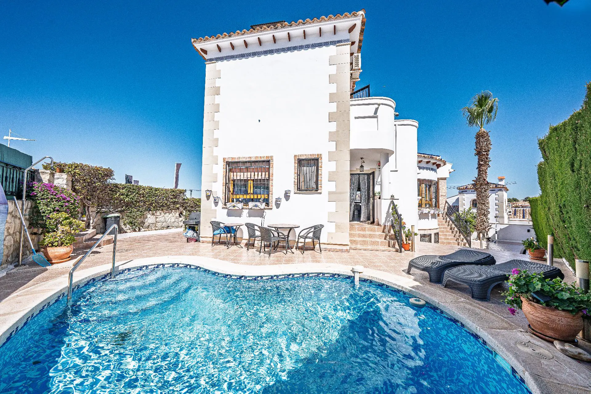 Villa Of 211 M² In Algorfa, Spain