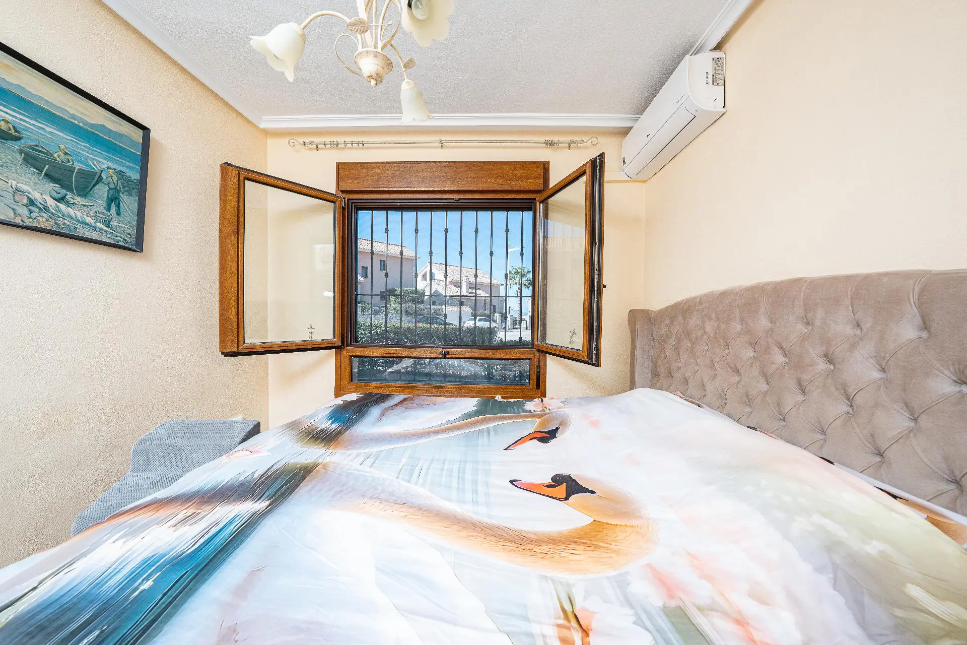 Villa Of 211 M² In Algorfa, Spain