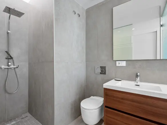 3-bedroom Villa In San Miguel De Salinas, Spain (104 M²)