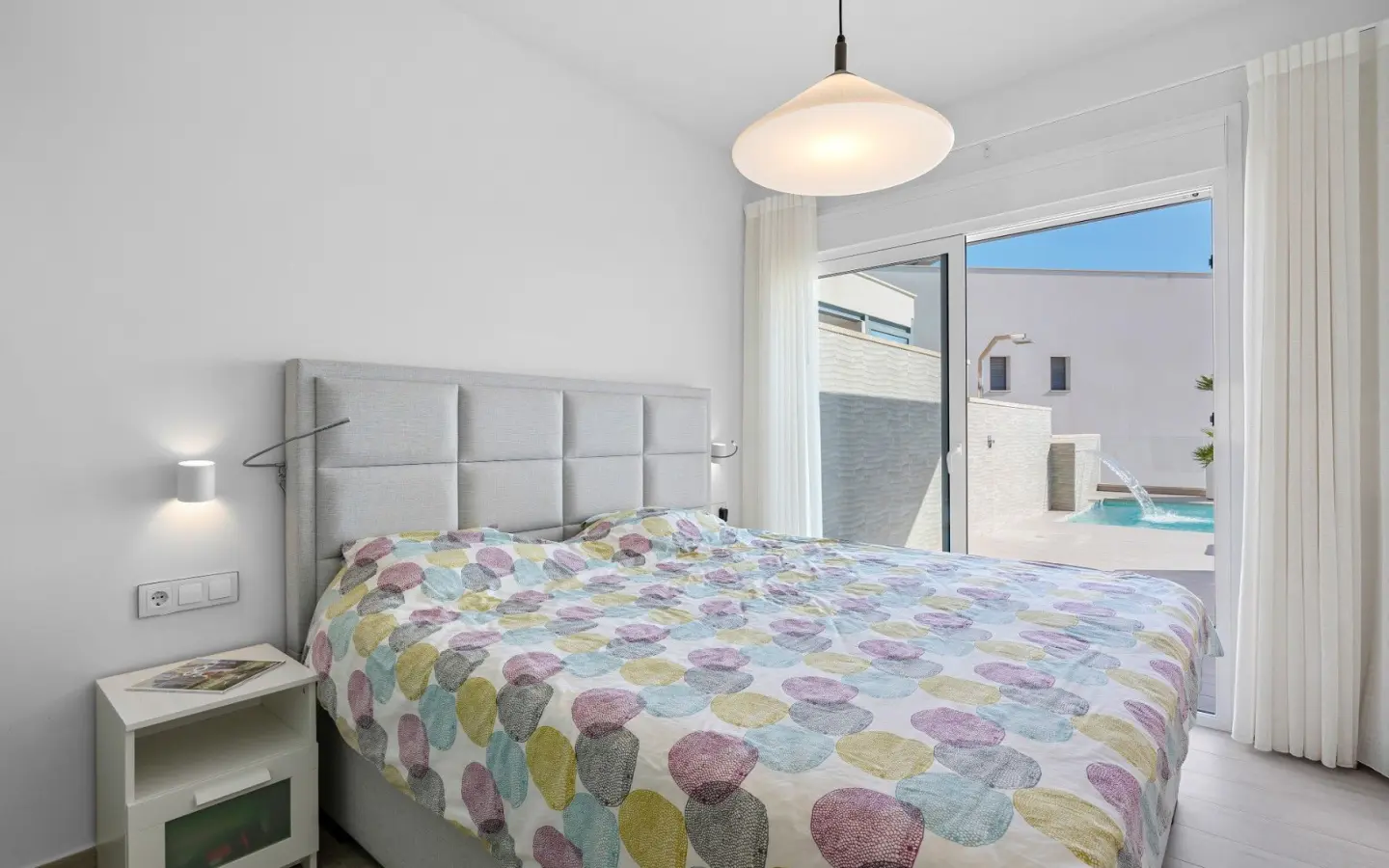 3-bedroom Villa In San Miguel De Salinas, Spain (104 M²)
