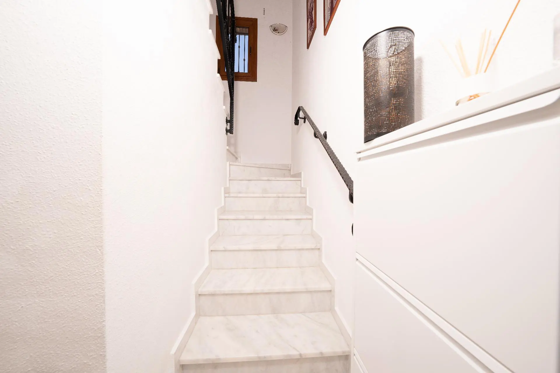 Villa Of 211 M² In Algorfa, Spain