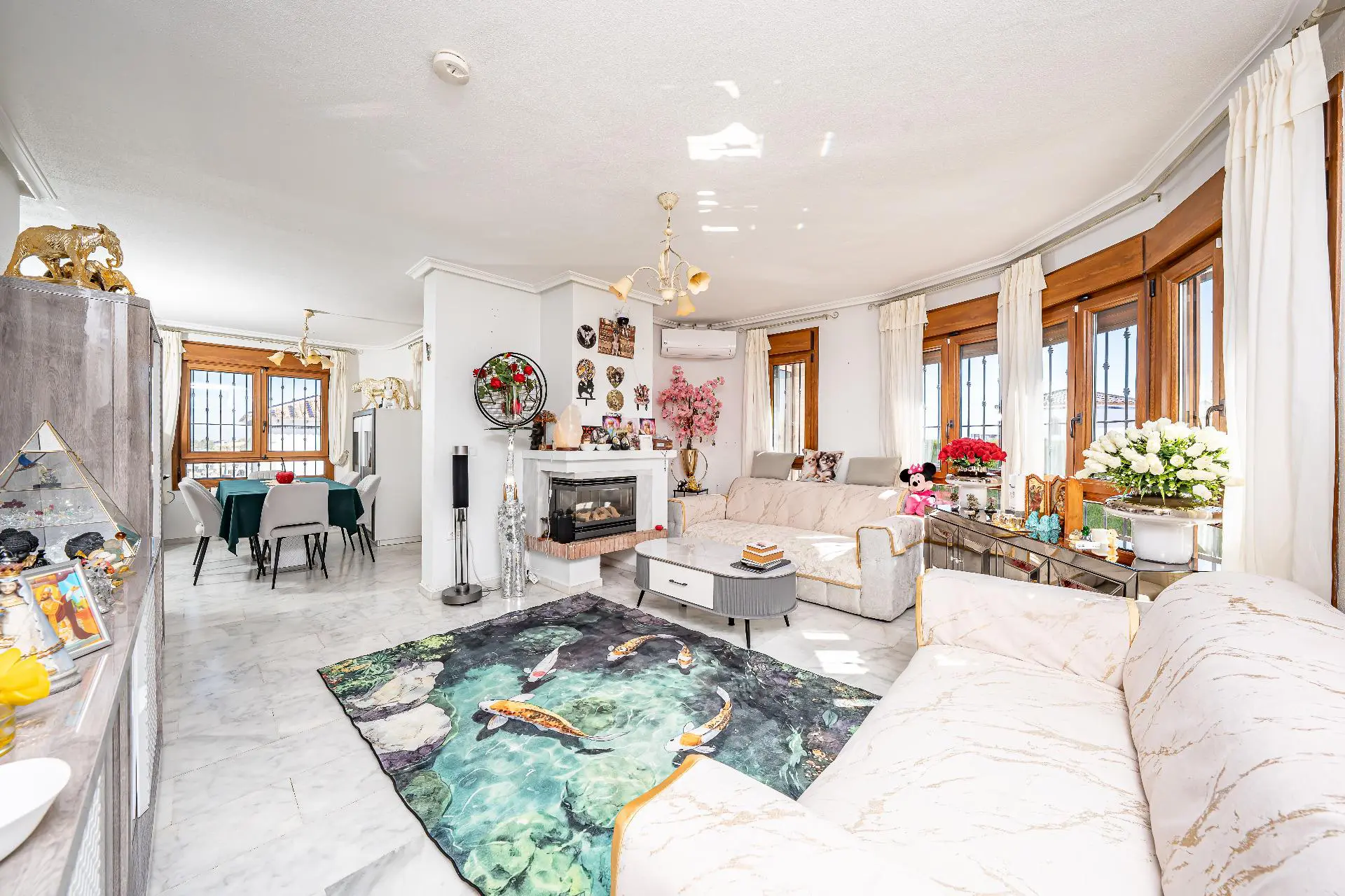 Villa Of 211 M² In Algorfa, Spain