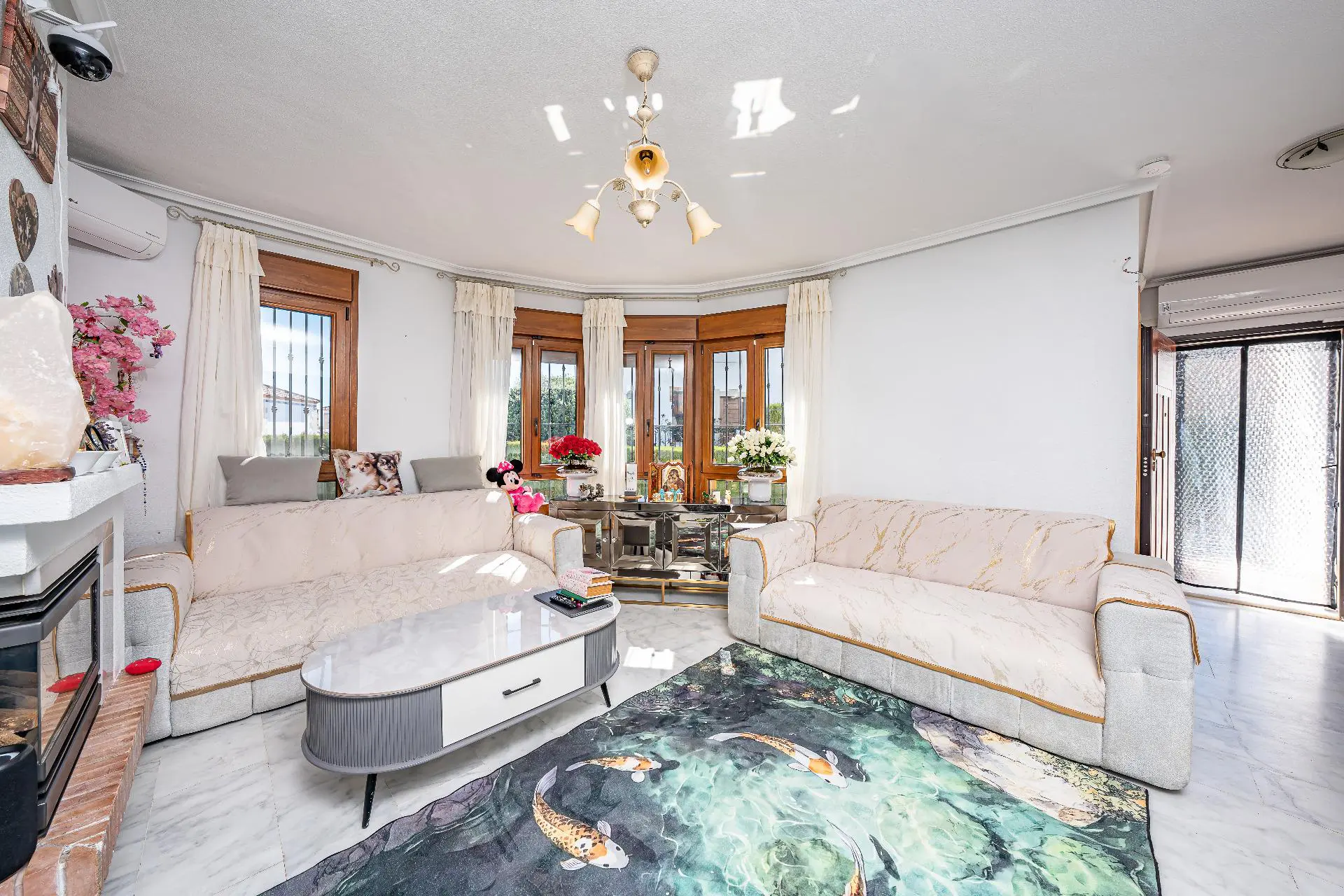 Villa Of 211 M² In Algorfa, Spain