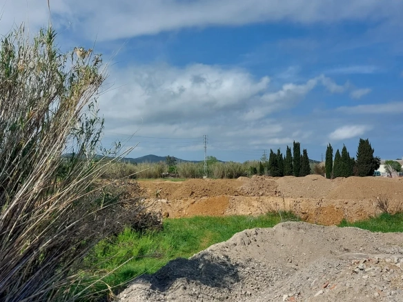 Land In Palamós, Spain (2.051 M² Plot)