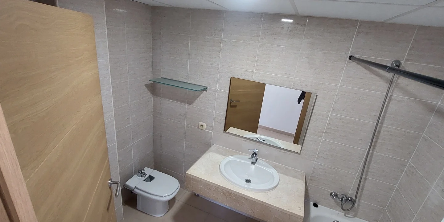 2-bedroom Flat In Lloret De Mar, Spain (87 M²)