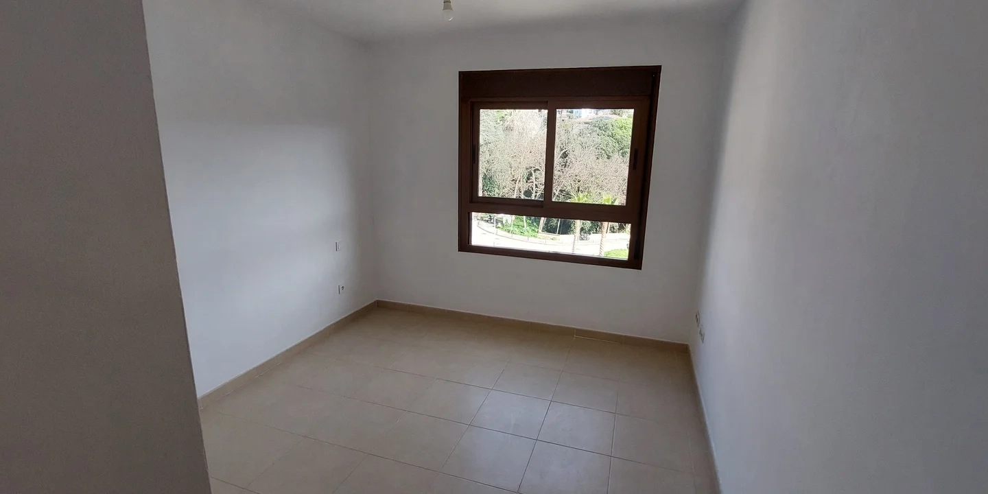 2-bedroom Flat In Lloret De Mar, Spain (87 M²)