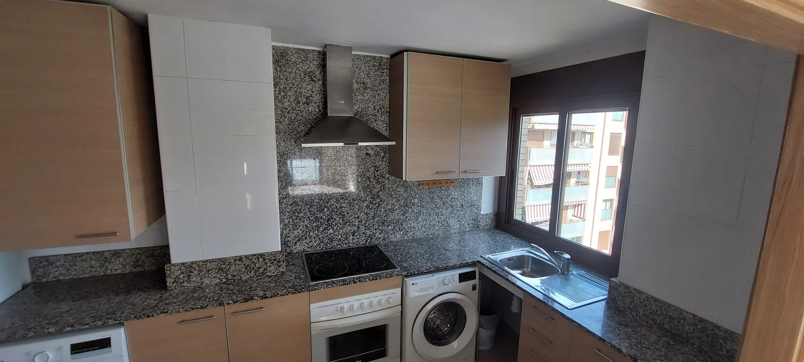 Apartment Of 87 M² In Lloret De Mar, Spain