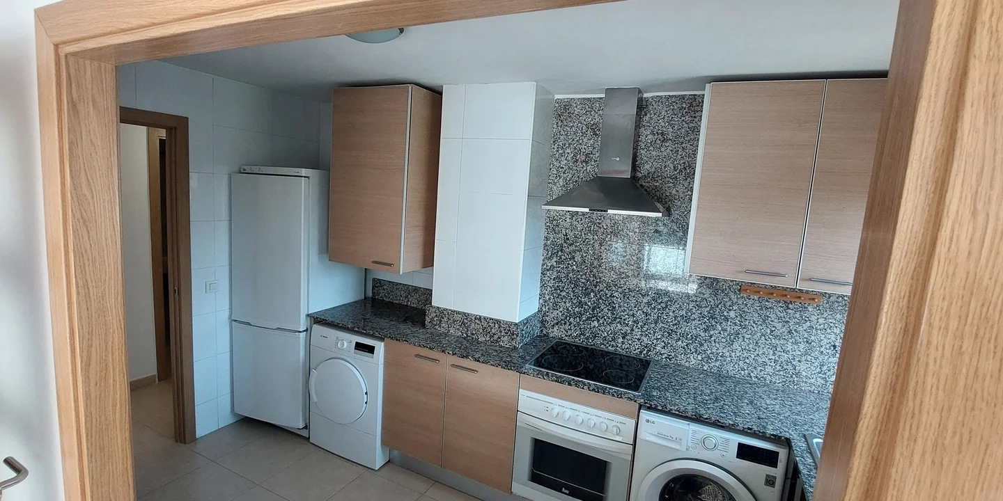 2-bedroom Flat In Lloret De Mar, Spain (87 M²)