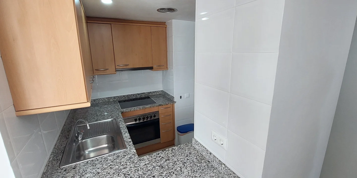2-bedroom Flat In Lloret De Mar, Spain (70 M²)