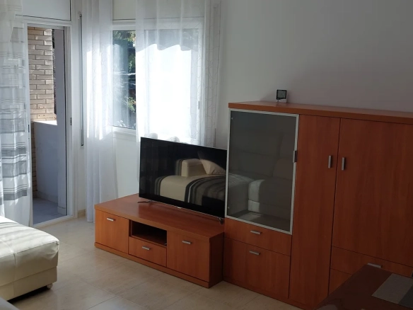 2-bedroom Flat In Lloret De Mar, Spain (70 M²)