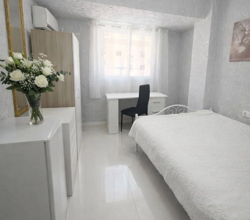 Flat Of 64 M² In Valencia, Spain