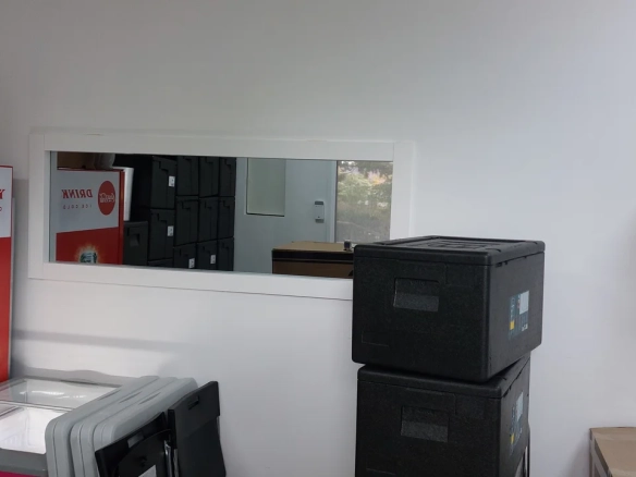 Commercial In Girona, Spain (81 M²)