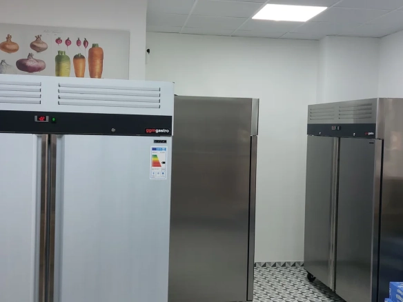 Commercial In Girona, Spain (81 M²)