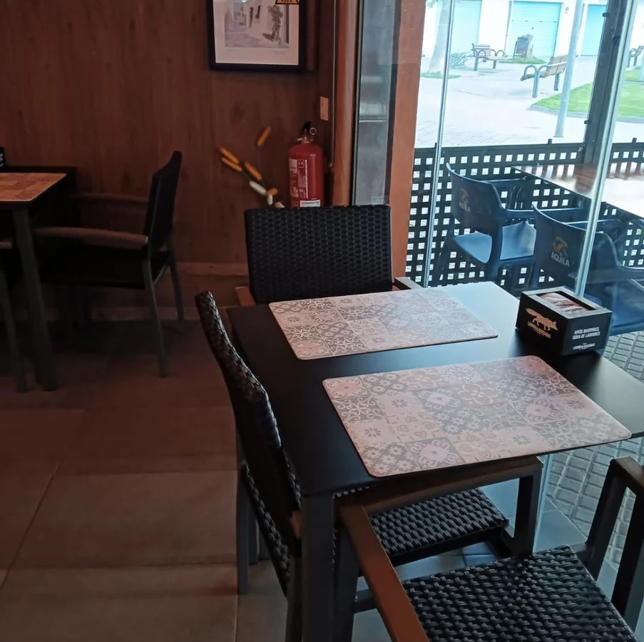 Commercial In L’escala, Spain (121 M²)