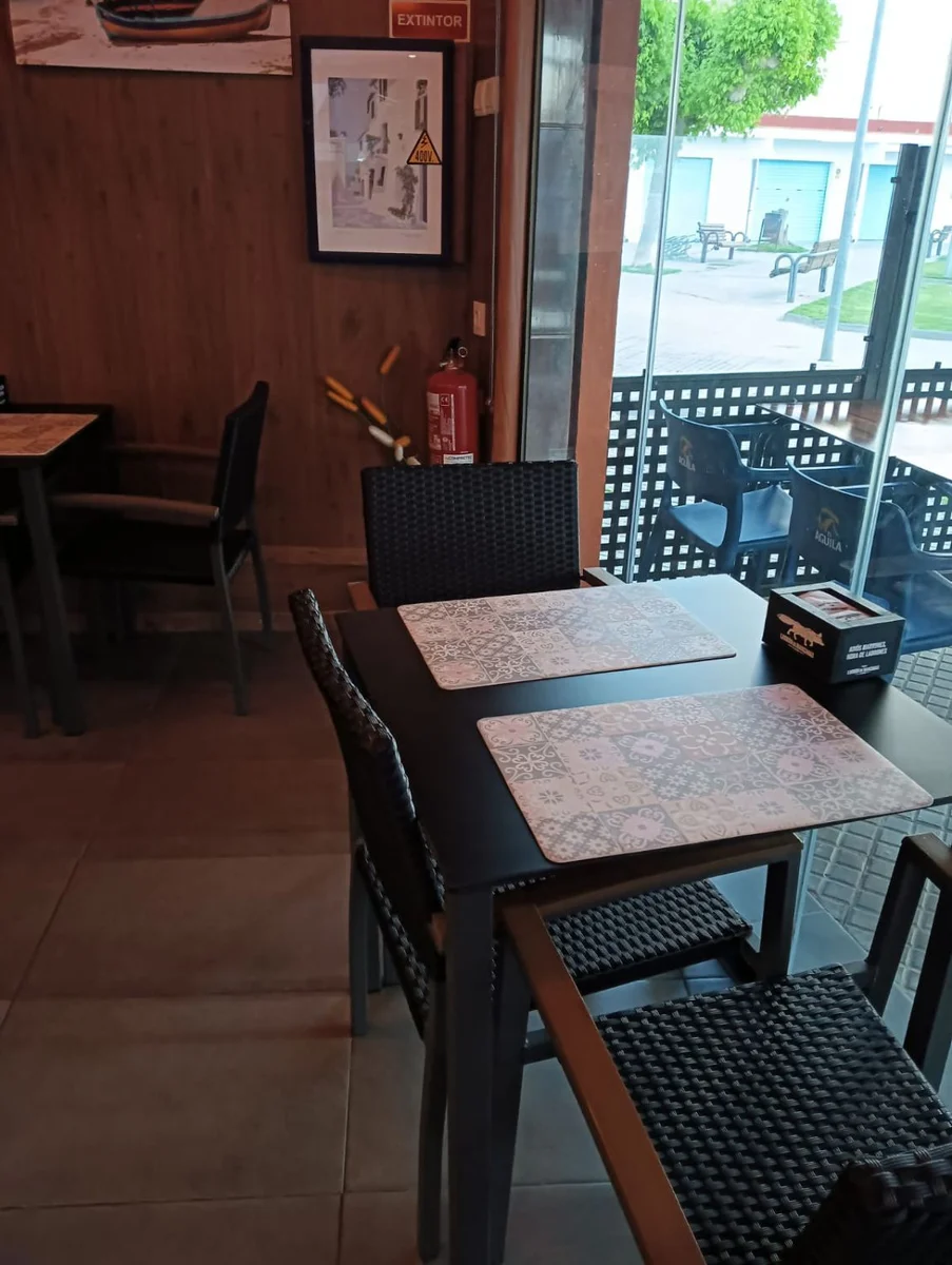 Commercial Of 121 M² In L’escala, Spain