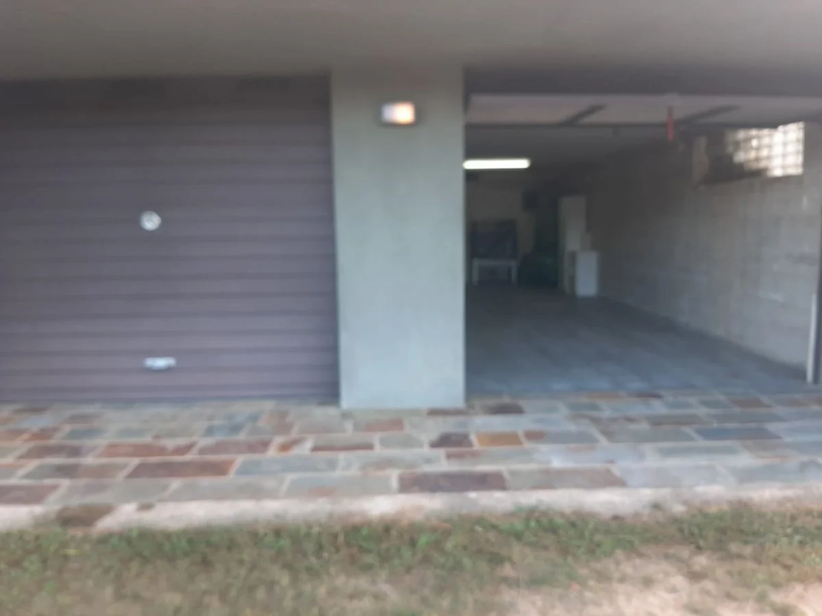 House Of 450 M² In Bescanó, Spain