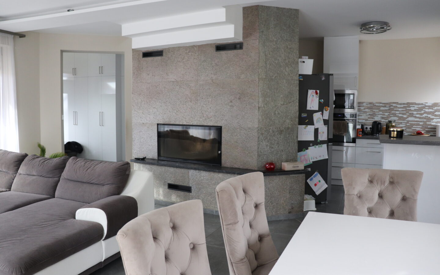A Home With A View In Velence