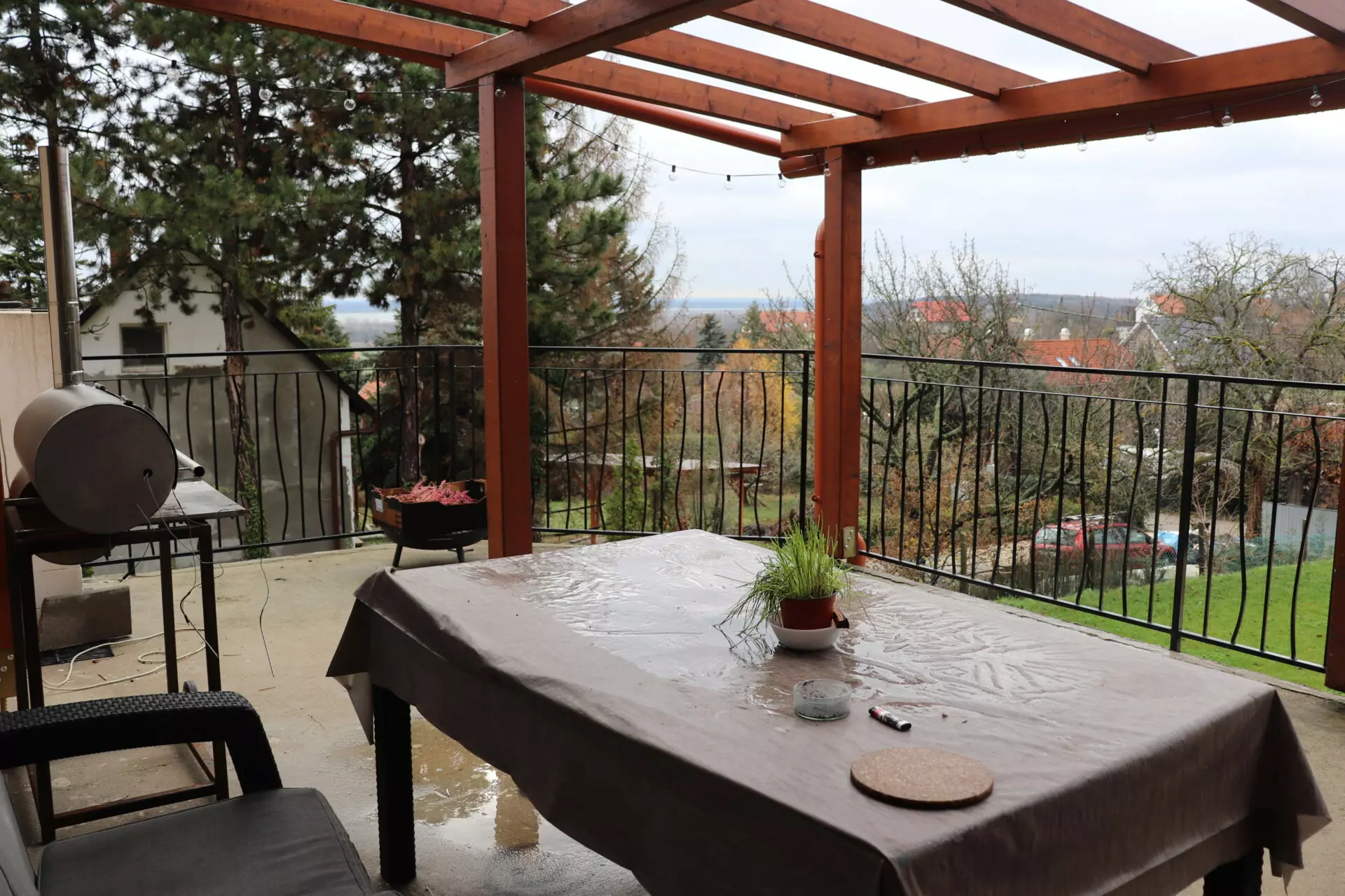 A Home With A View In Velence