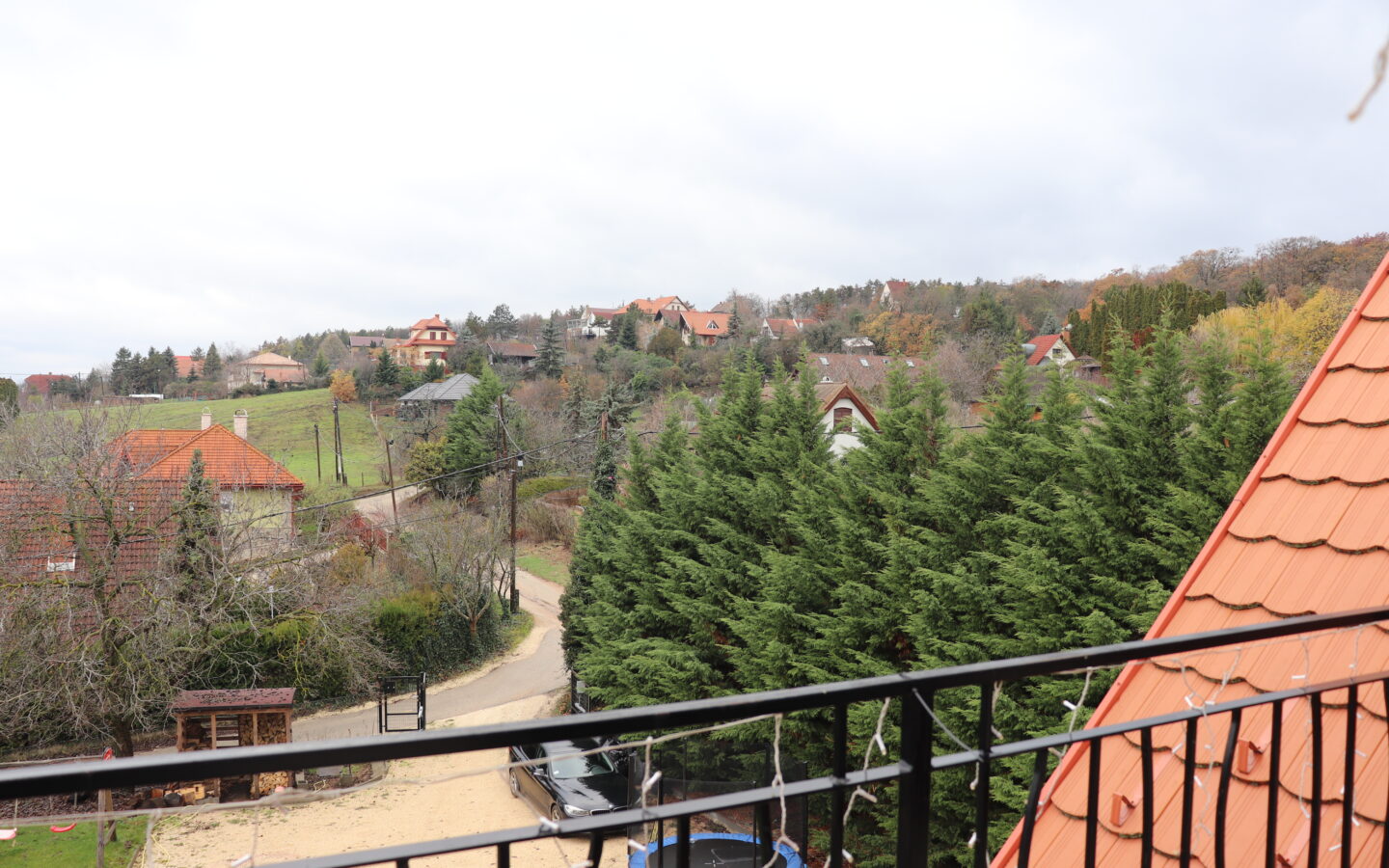 A Home With A View In Velence