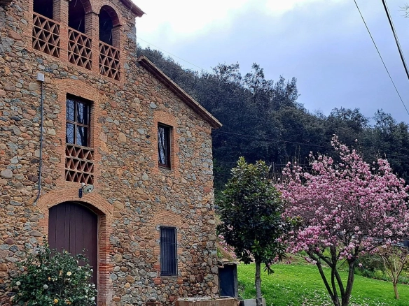 5-bedroom Countryhouse In Sant Gregori, Spain (590 M²)