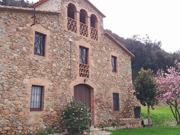 5-bedroom Countryhouse In Sant Gregori, Spain (590 M²)