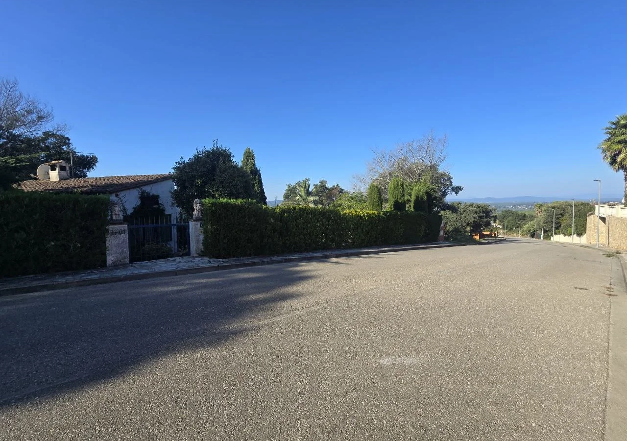 6-bedroom House In Begur, Spain (403 M²)