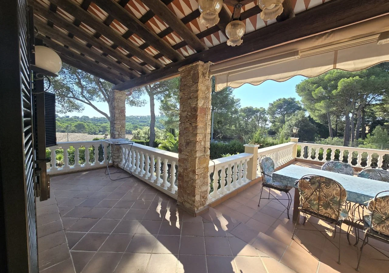 6-bedroom House In Begur, Spain (403 M²)