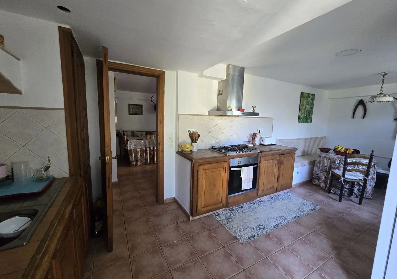 6-bedroom House In Begur, Spain (403 M²)