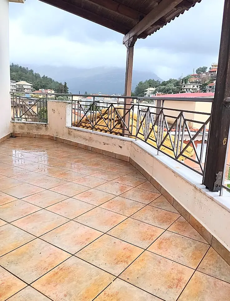 Detached House In Epirus, 300 M² With Multiple Features