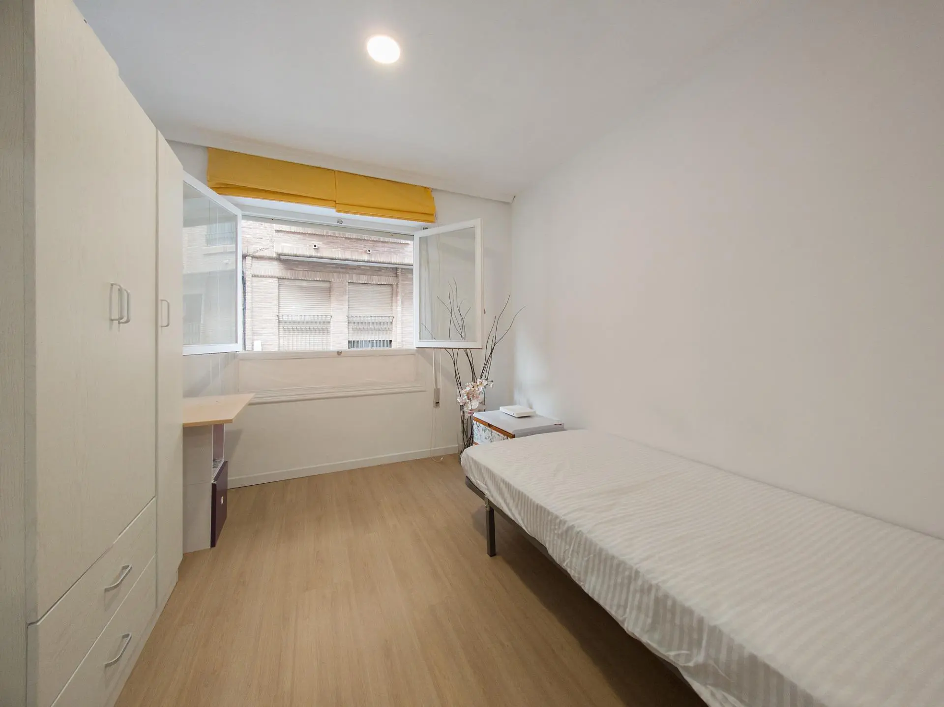 Apartment 86 M² In Elche, Spain