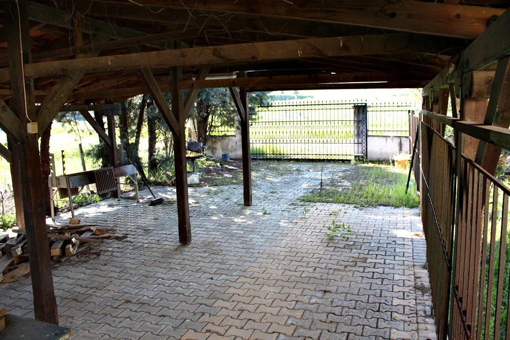 Villa Of 320 M² In The Suburbs Of Thessaloniki
