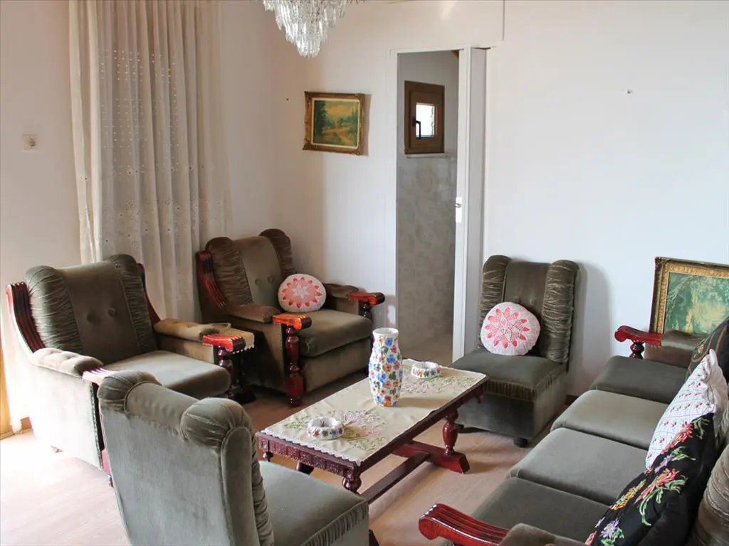 Detached House Of 110 M² On The Olympic Coast