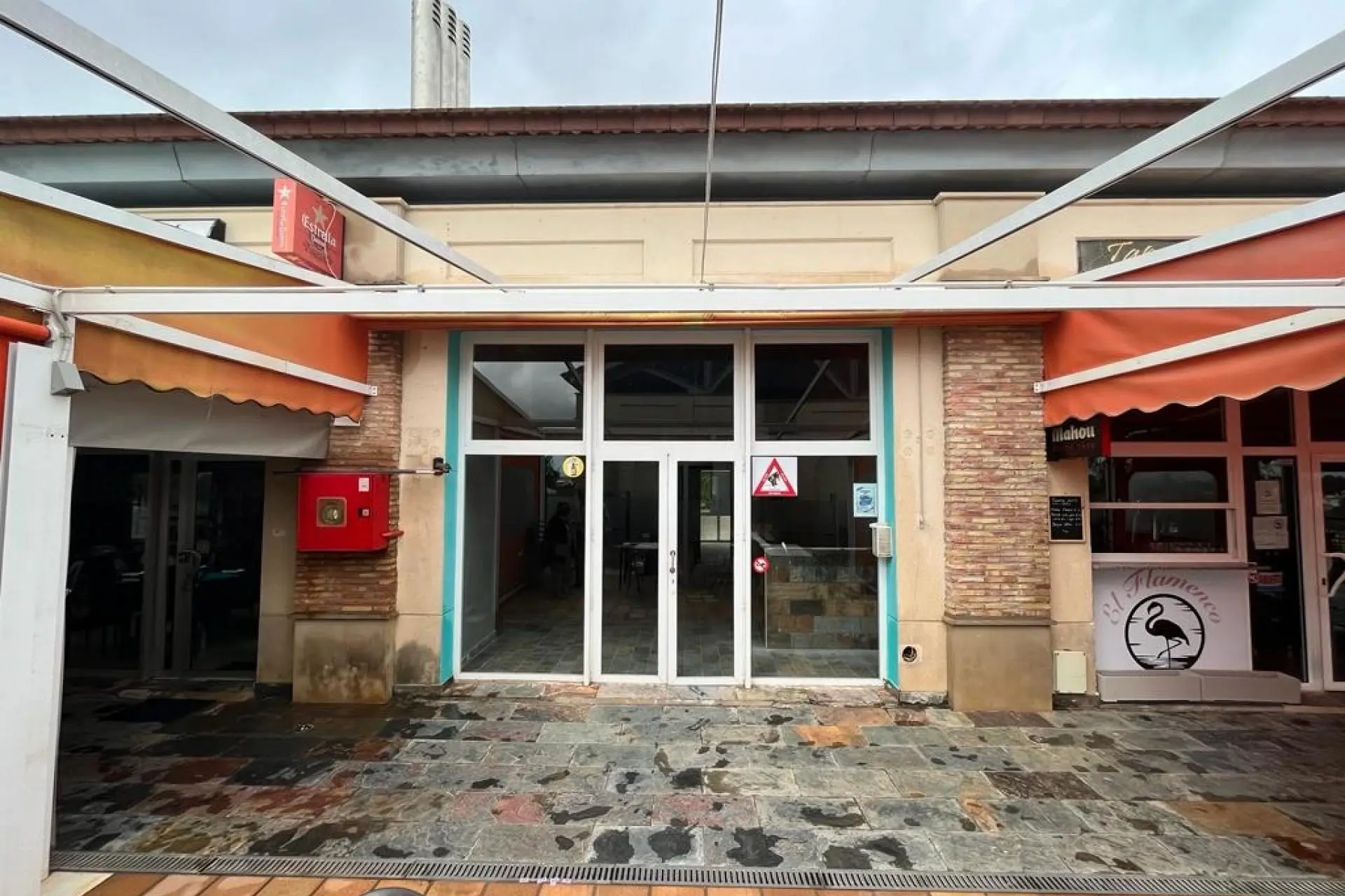 Commercial Unit Of 72 M² In Algorfa, Spain