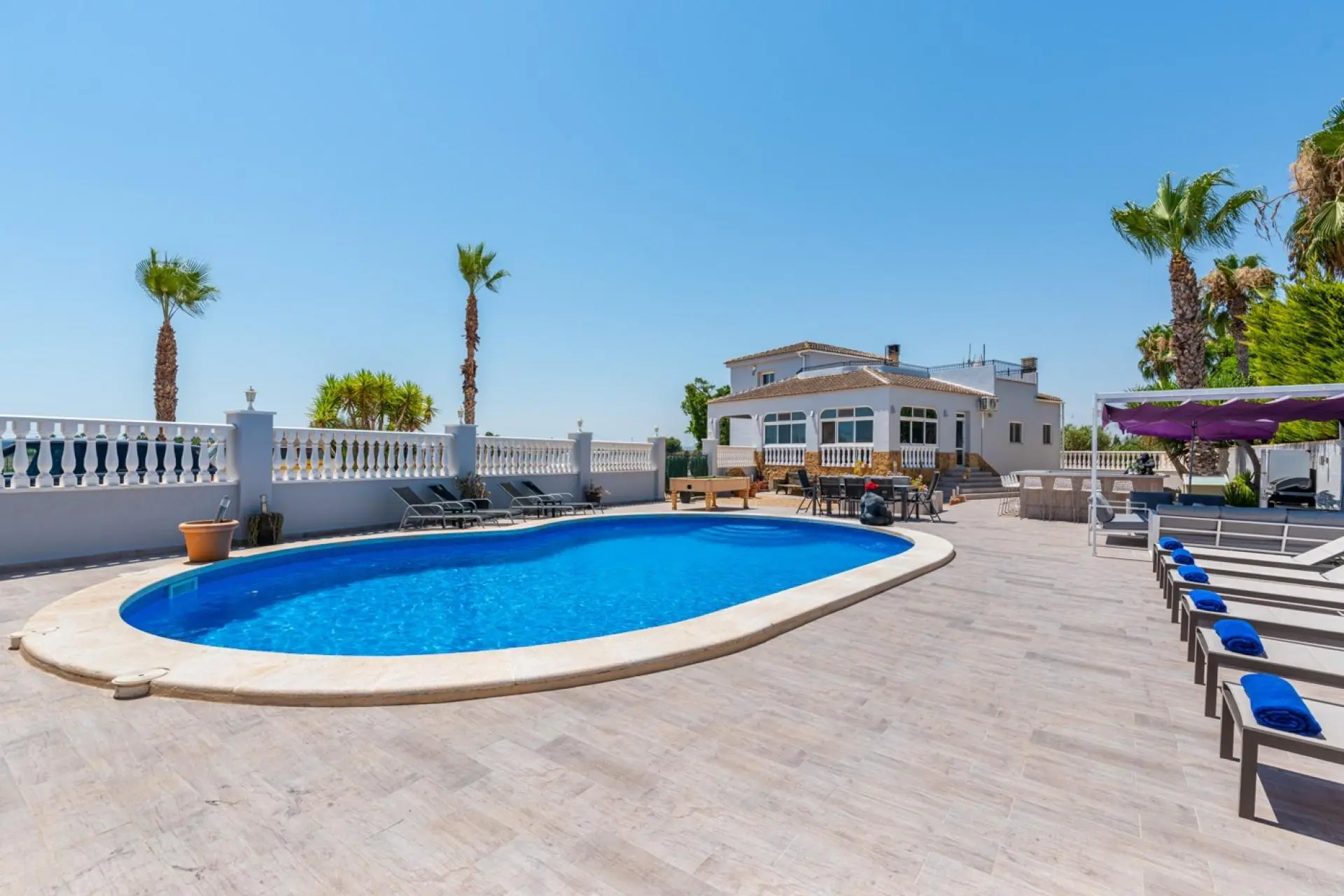 Villa Of 540 M² In Catral, Spain