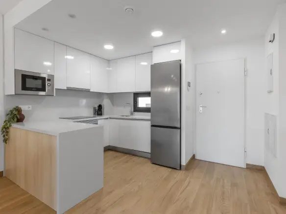 2-bedroom Penthouse In Torrevieja, Spain (72 M²)