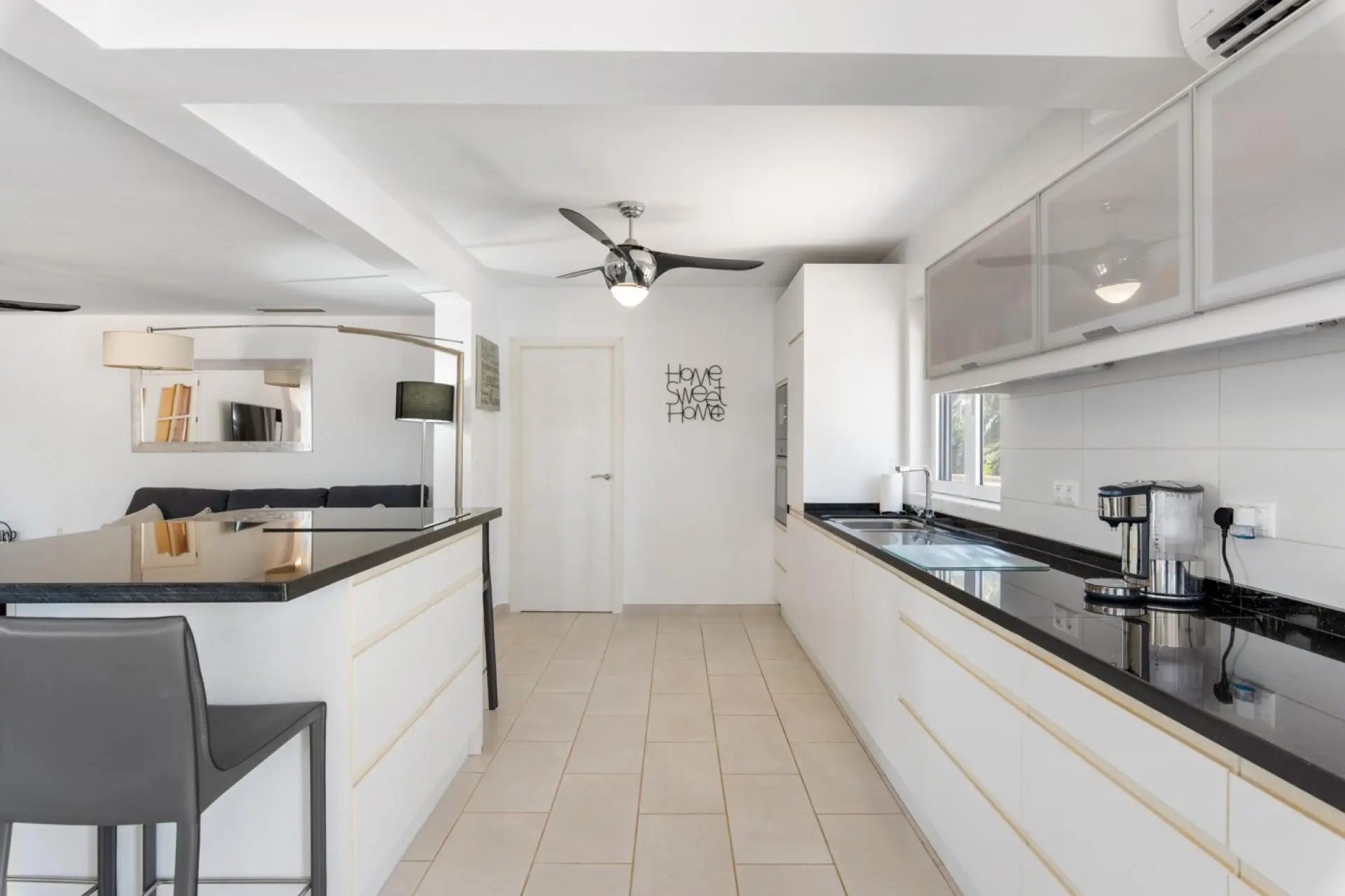 Villa Of 540 M² In Catral, Spain