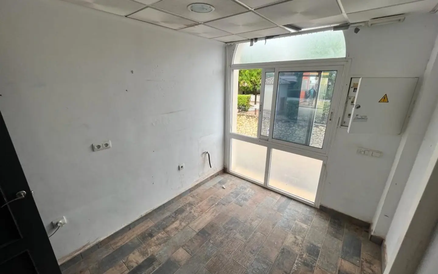 Property In Algorfa, Spain (72 M²)