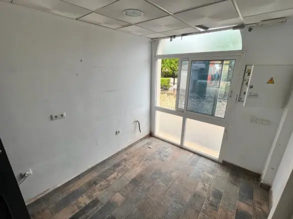 Property In Algorfa, Spain (72 M²)