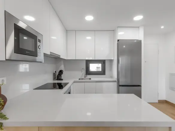 2-bedroom Penthouse In Torrevieja, Spain (72 M²)