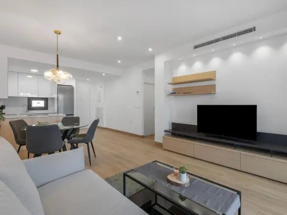 2-bedroom Penthouse In Torrevieja, Spain (72 M²)