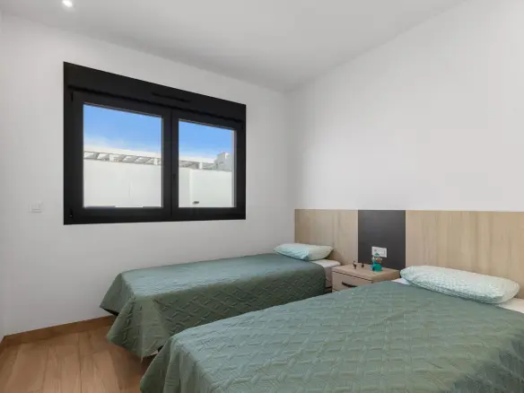 2-bedroom Penthouse In Torrevieja, Spain (72 M²)
